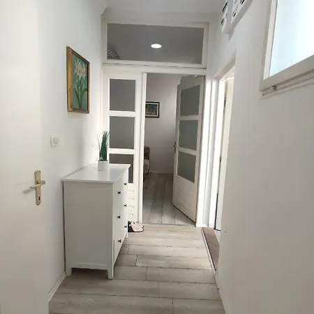 Apartament Mejdan Ii