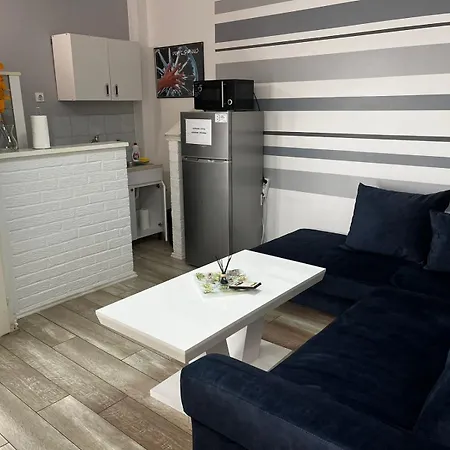 Appartamento Mejdan Ii *